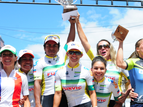 Funvic/Pindamonhangaba é campeã por equipe do Tour Feminino do Uruguai